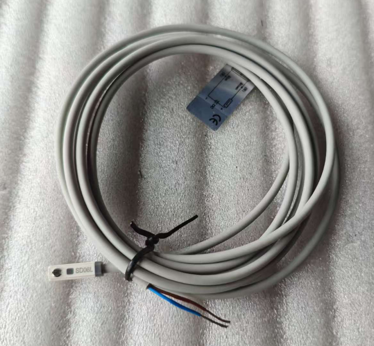 SD06L Вспомогательный контакт Pneulead