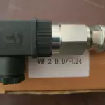 VR 2D.0/L24 Датчик засоренности фильтра Hydac
